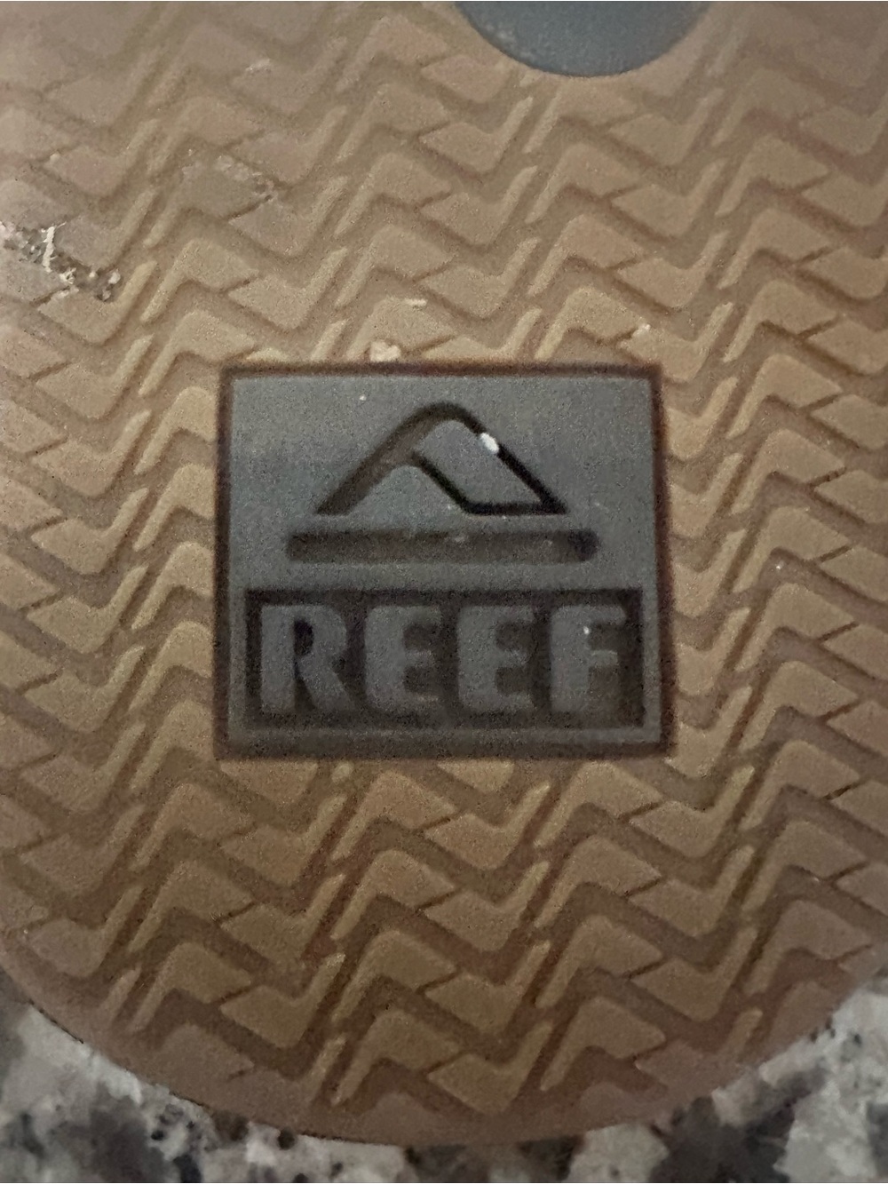 REEF men’s flip flops - Picture 10 of 10